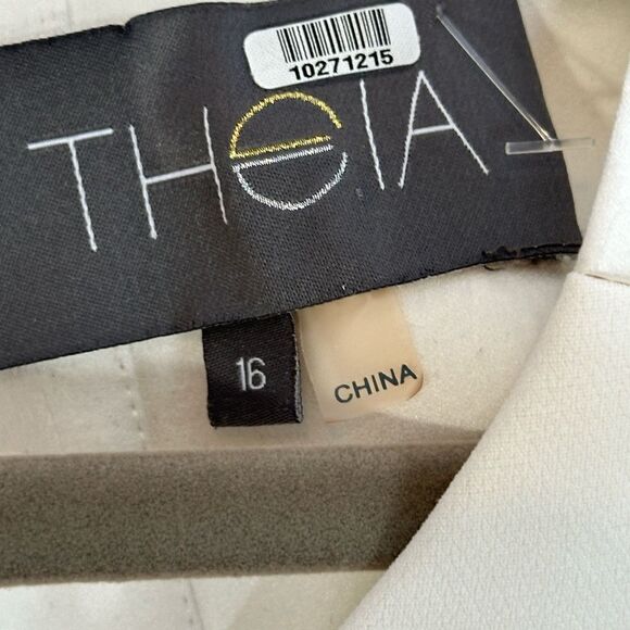 Theia Ivory and Gold Brocade Sleeveless Fit and Flare Cocktail Dress |14 - Picture 10 of 13